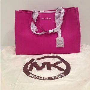 Michael Kors Tote